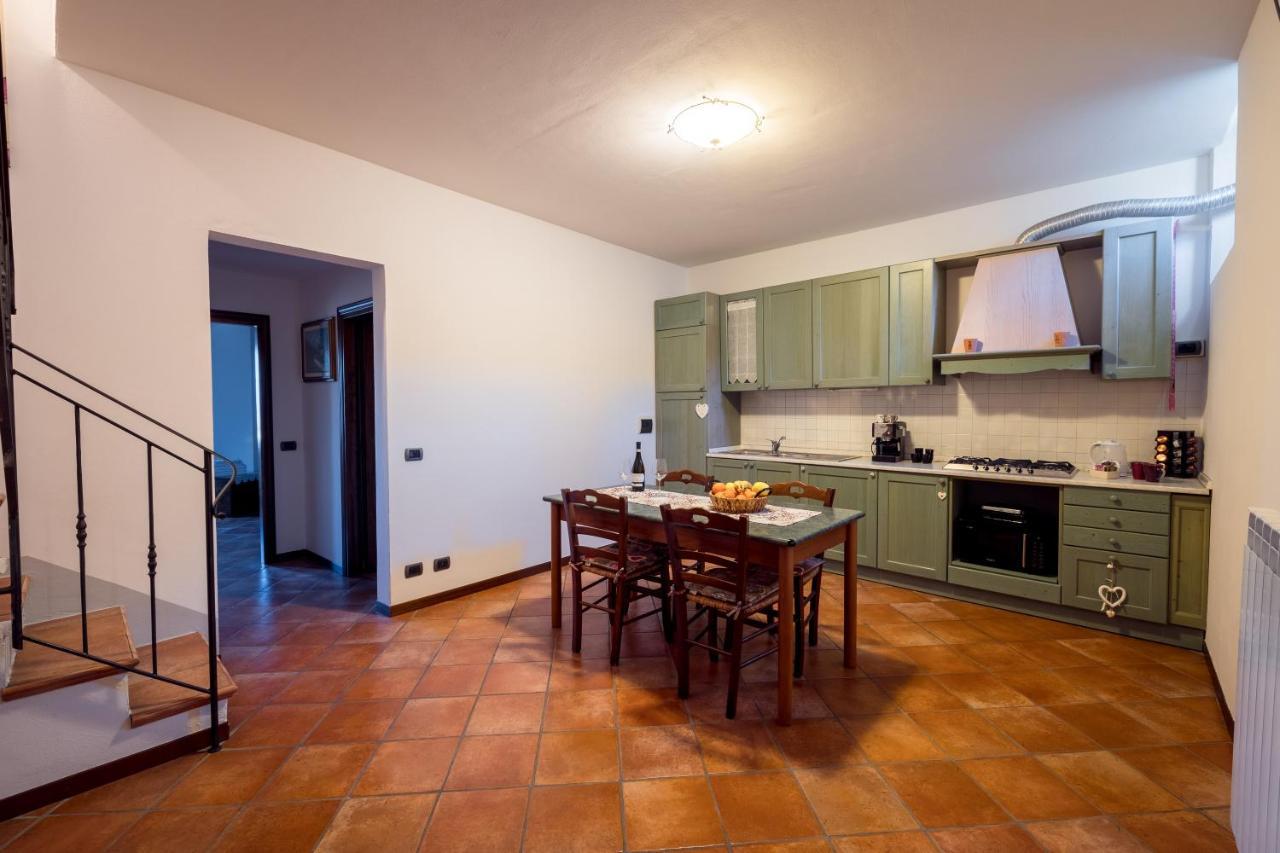Tognazzi Casa Vacanze - Casa Vico Zambra Esterno foto
