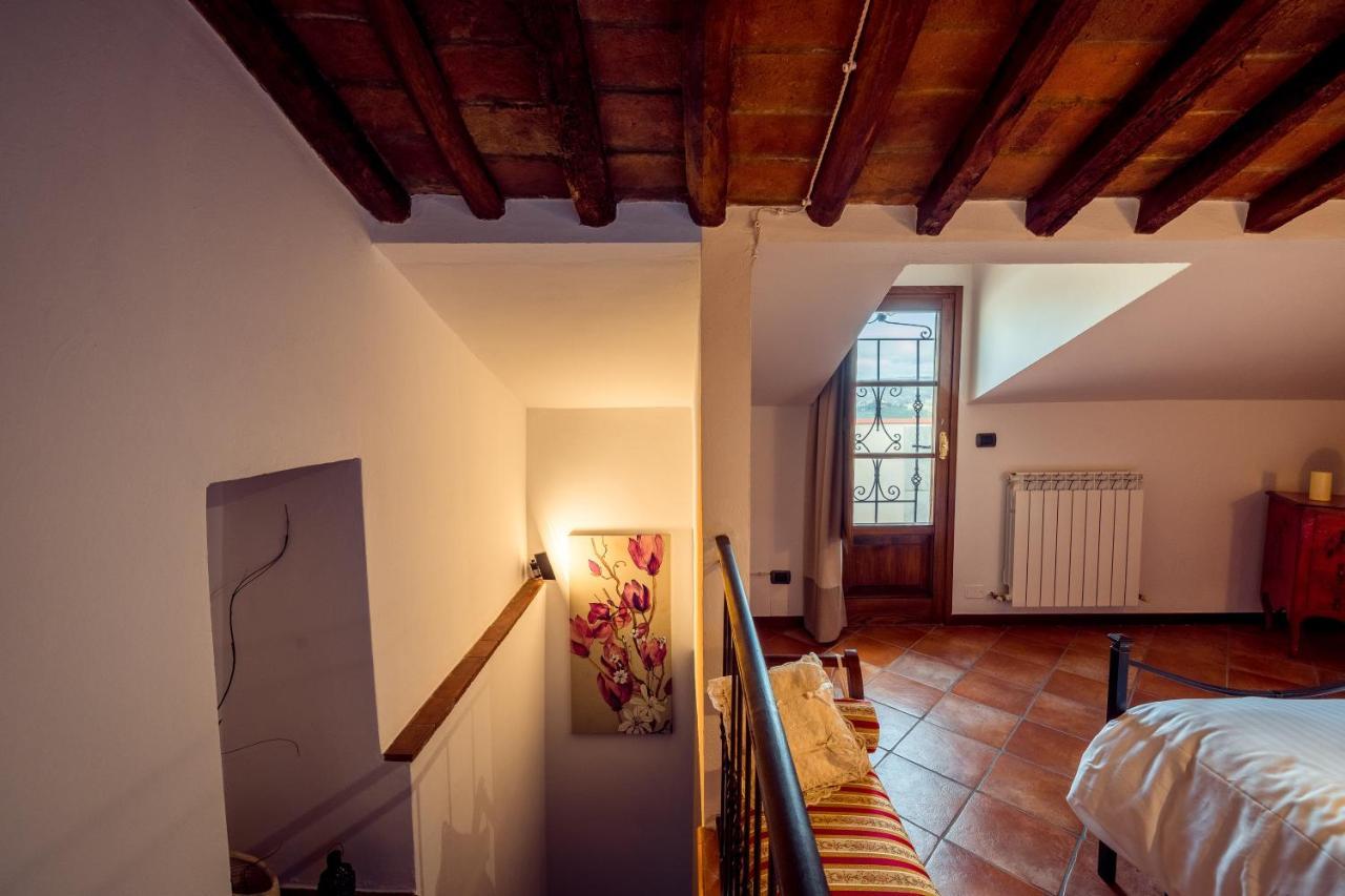 Tognazzi Casa Vacanze - Casa Vico Zambra Esterno foto